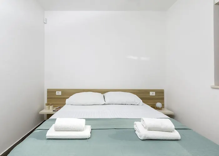 Volme With Private Pool 아파트 메덜린