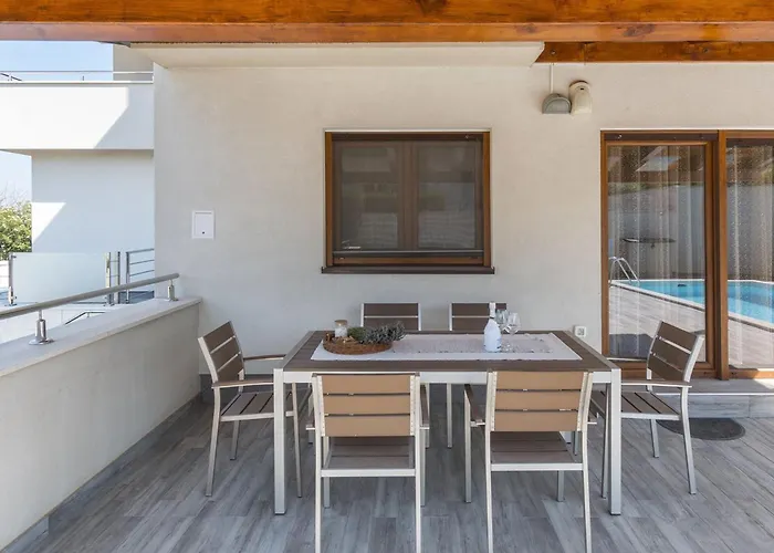 Apartamento Volme With Private Pool Medulin