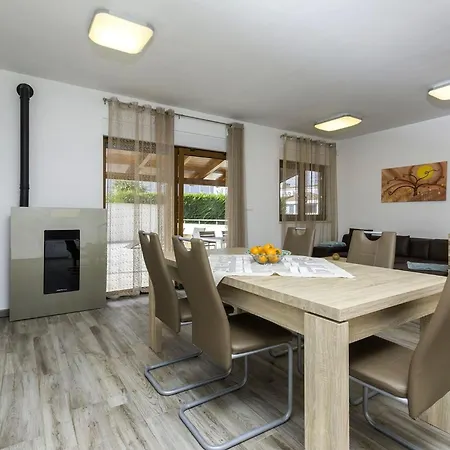 Apartman Volme With Private Pool *