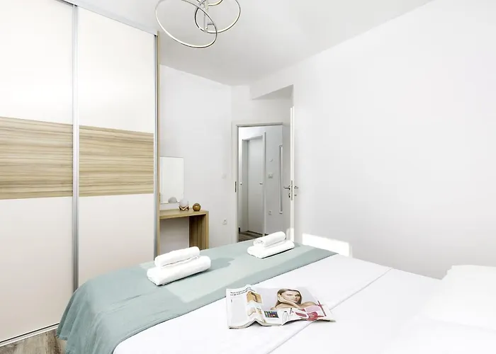 Volme With Private Pool
